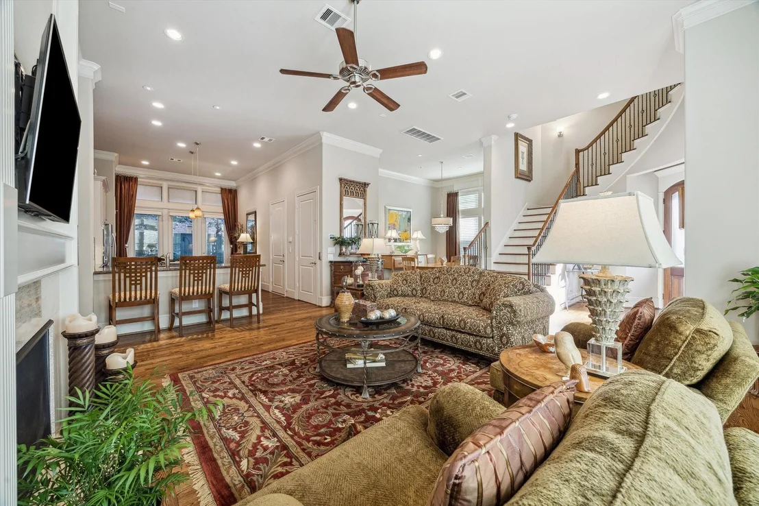 Photo of 7835 Bobbitt Lane