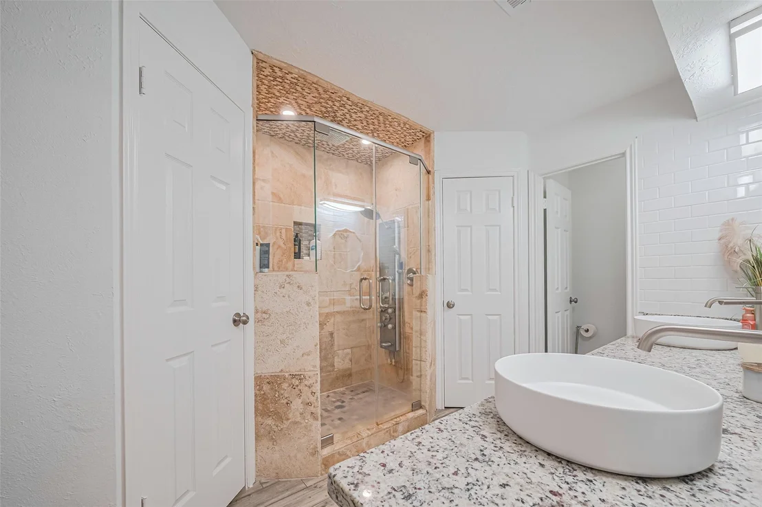 Photo of 218 Beaumont Drive