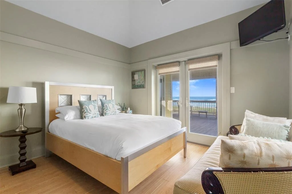 Photo of 1701 Seaside Drive