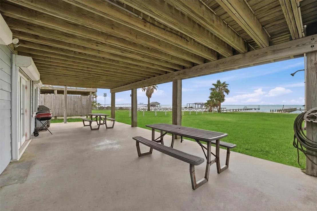 Photo of 7712 Channelview Drive
