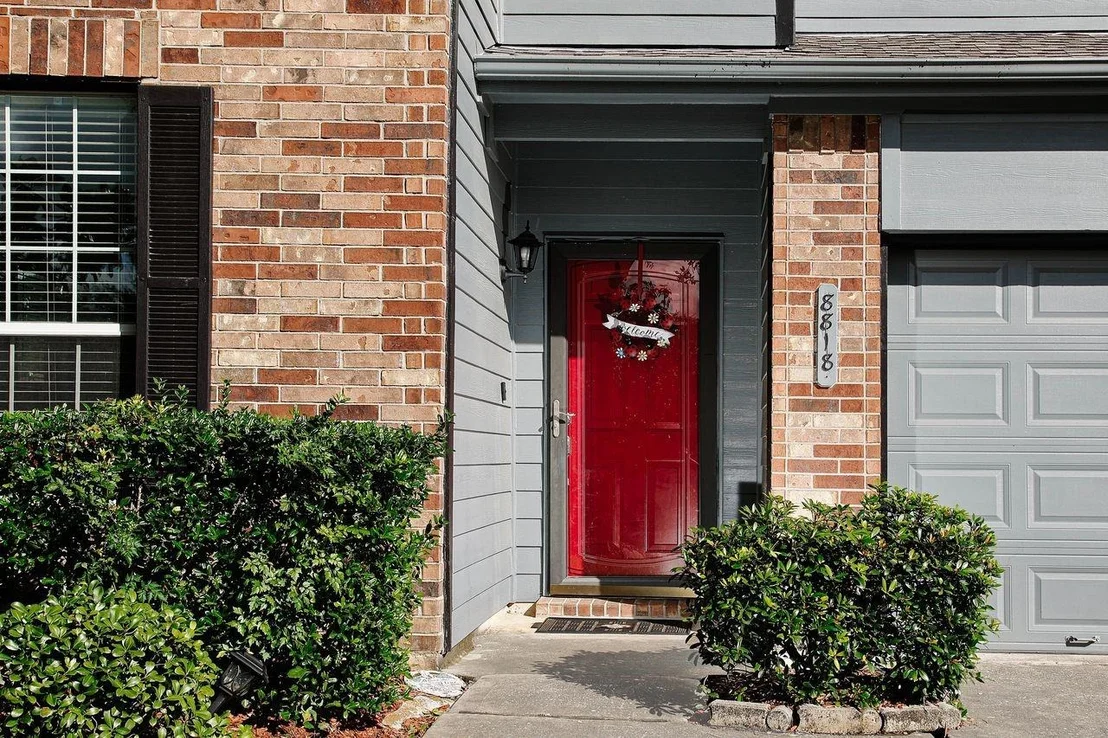 Photo of 8818 Willow Spur Drive