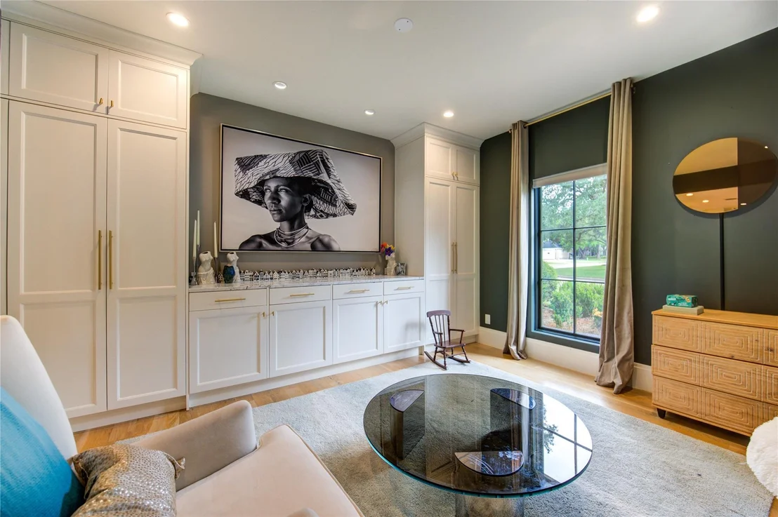 Photo of 1002 Daria Drive