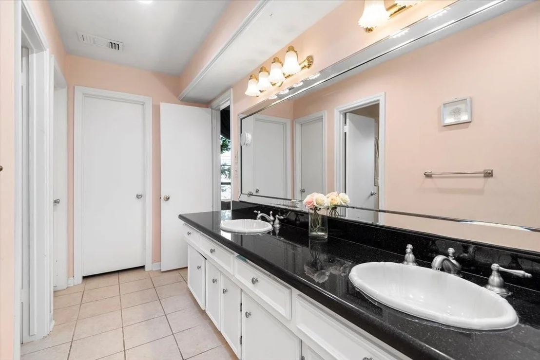 Photo of 1127 Rhine Lane