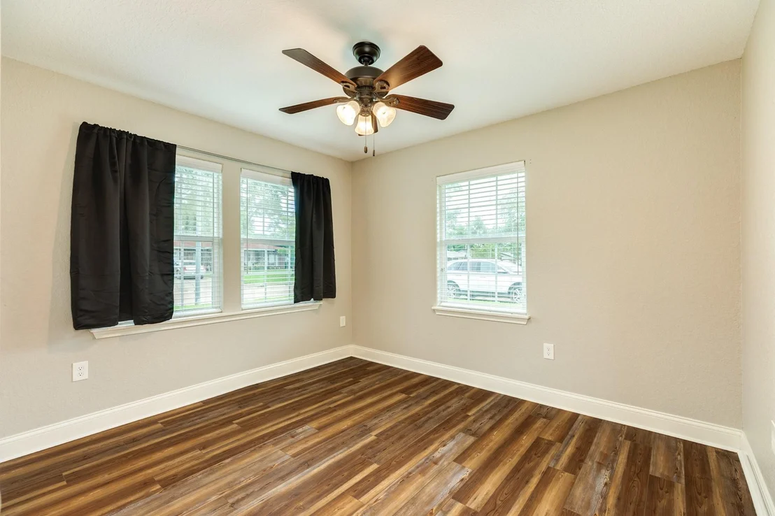 Photo of 218 Palm Lane