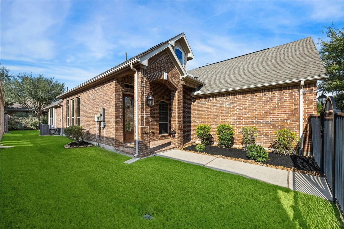 Photo of 27006 Walker Retreat Lane