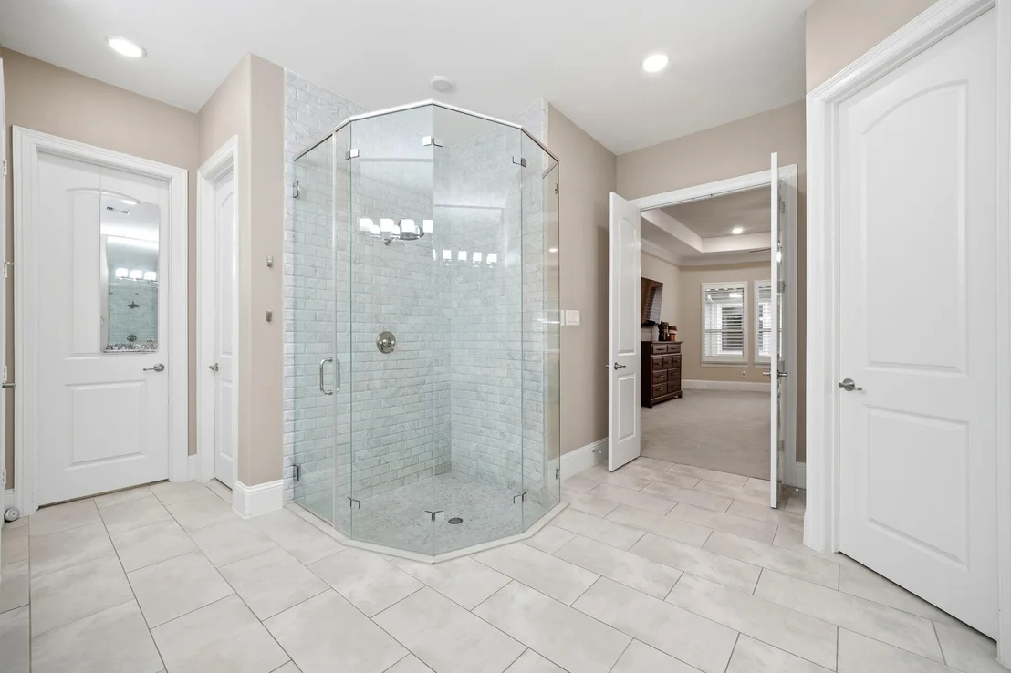 Photo of 5815 Stratton Woods Drive