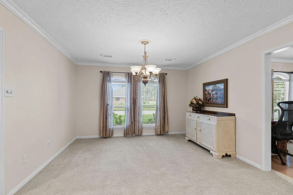 Photo of 19915 Brandon Oaks Way