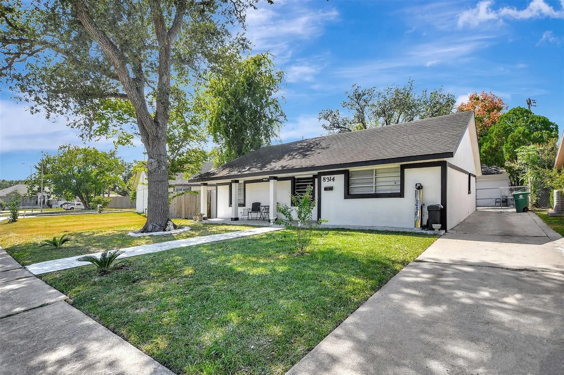 Photo of 8314 Albacore Drive