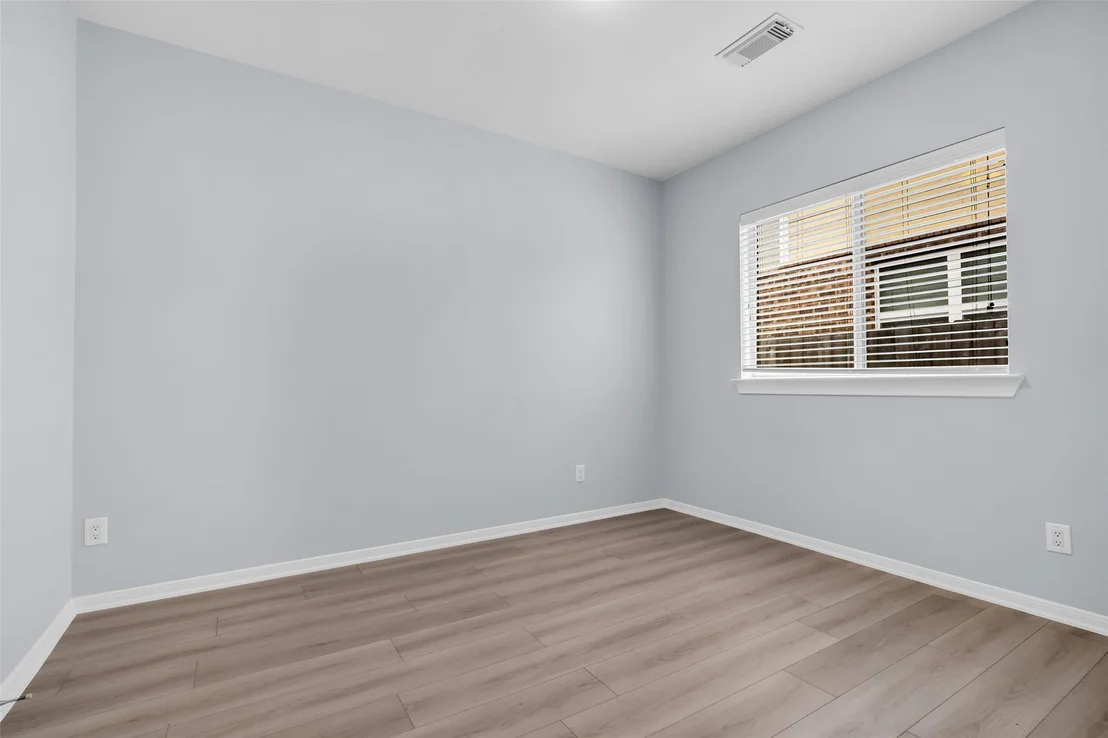 Photo of 18611 Bristol Point Lane