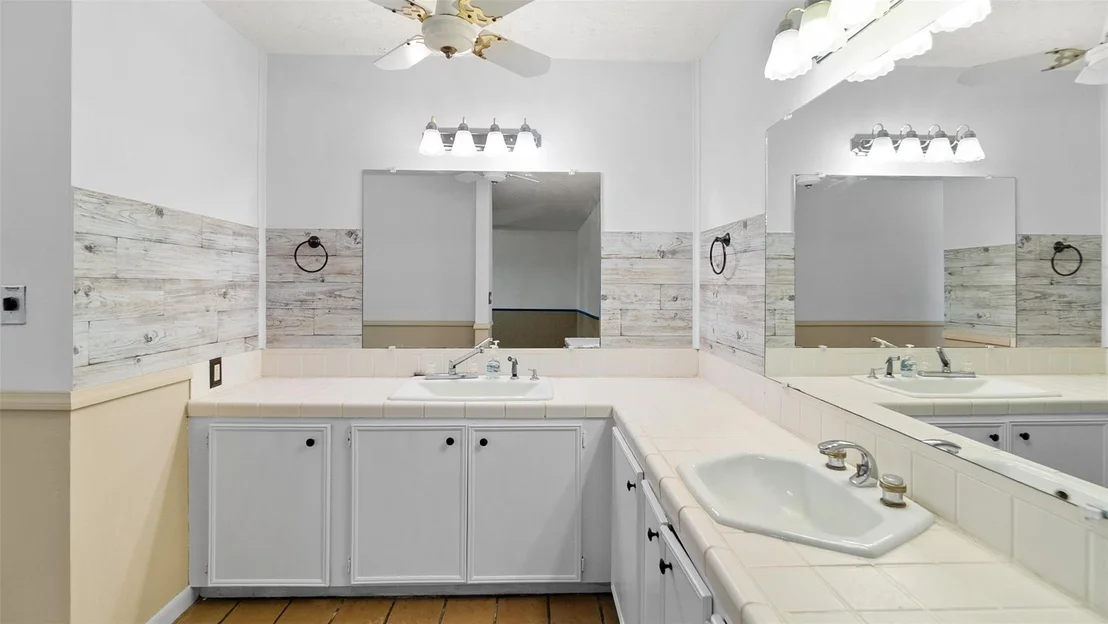 Photo of 3412 Fairway Drive
