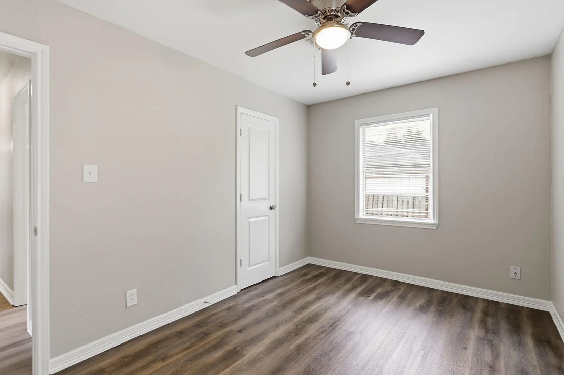 Photo of 9242 Forest View Street