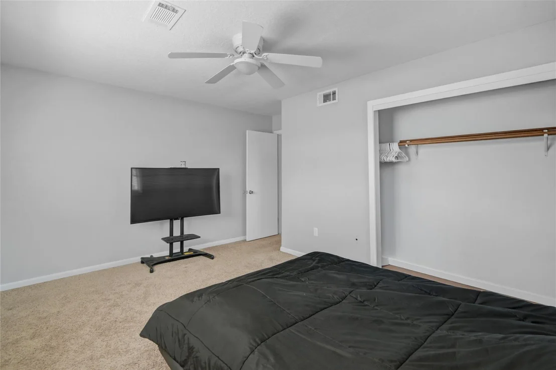 Photo of 1618 W 10th Street