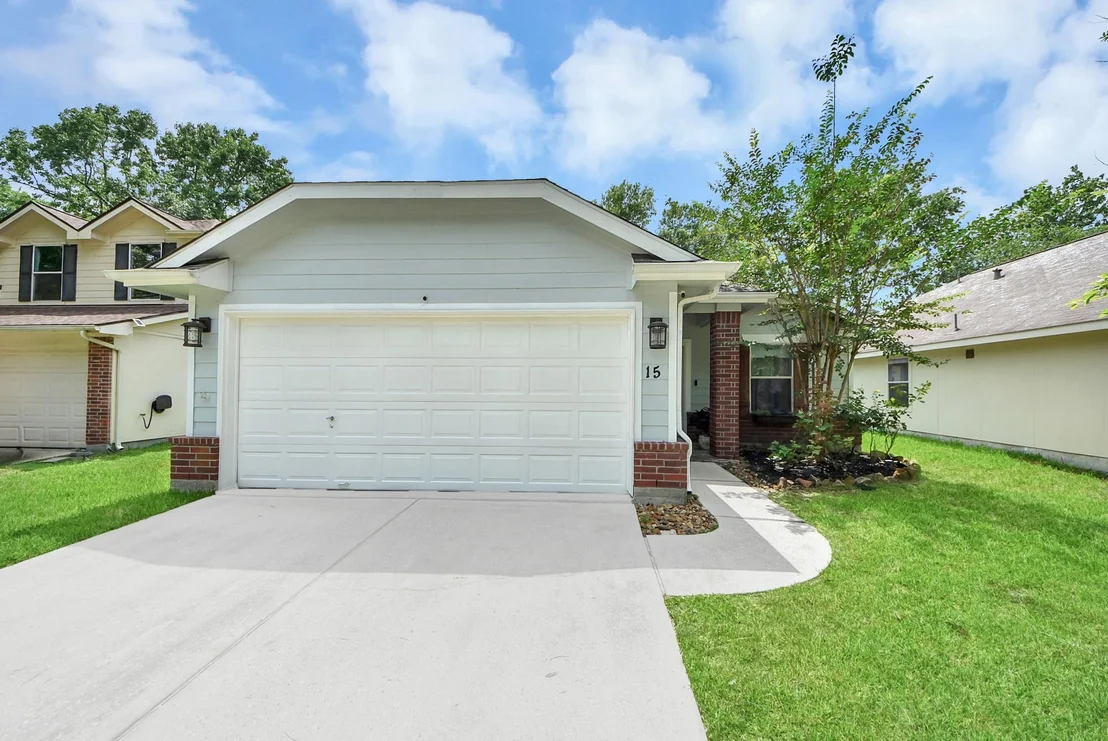 Photo of 15 Bark Bend Place