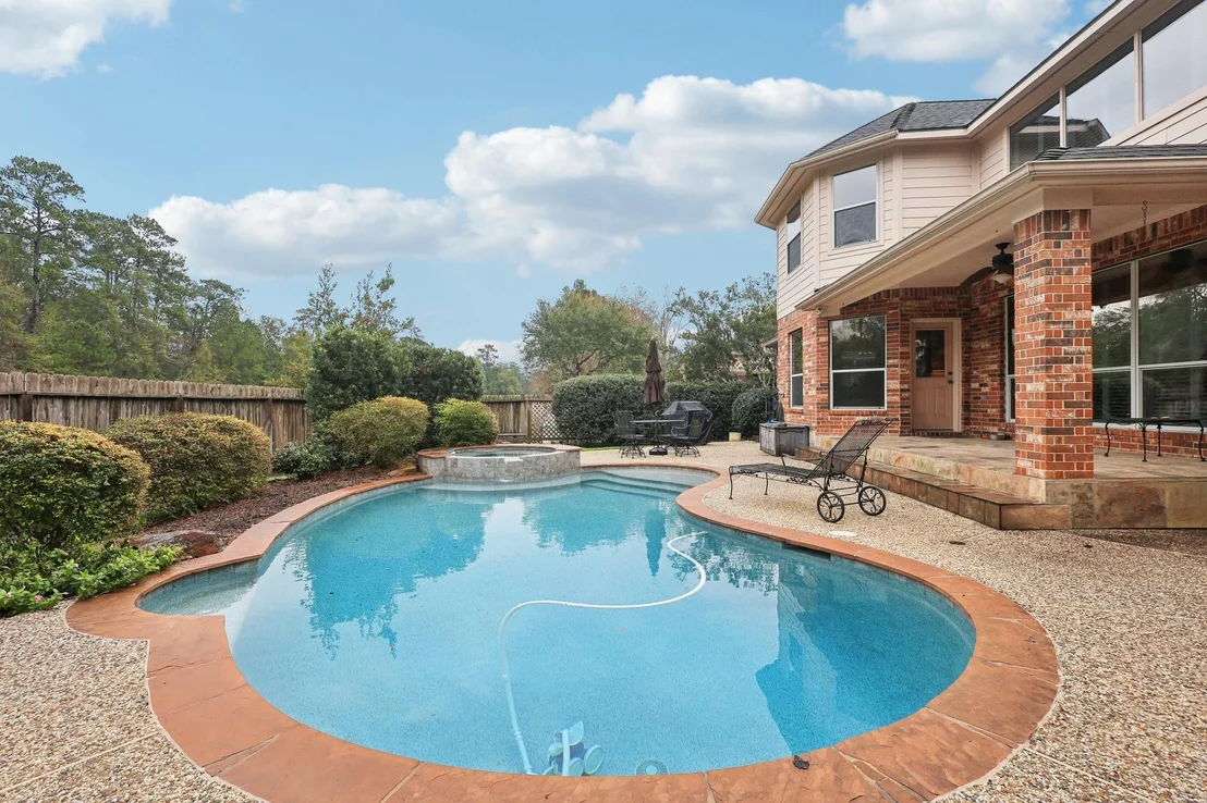Photo of 182 N Hazelcrest Circle