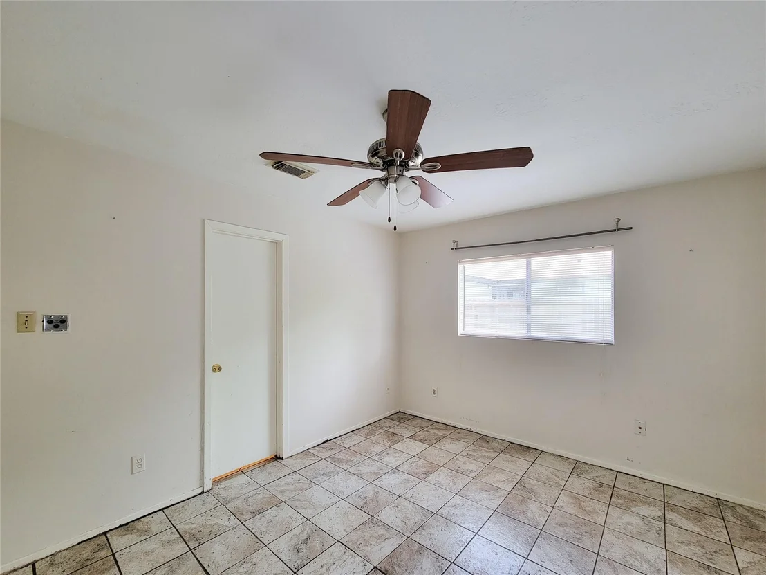Photo of 18 N Wavy Oak Circle