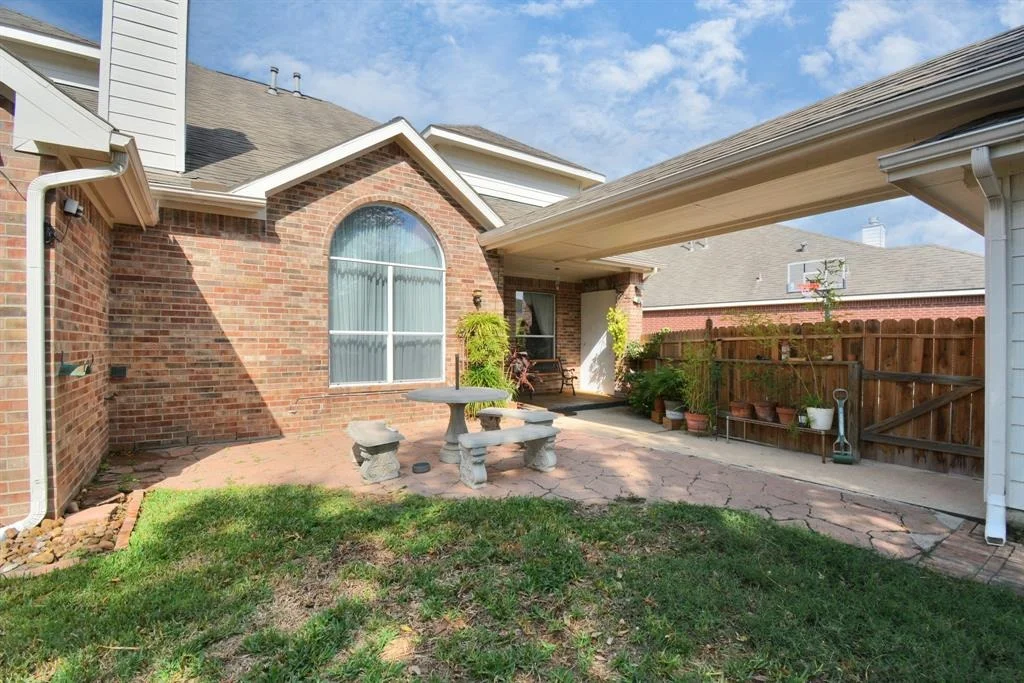 Photo of 6315 Stone Trail Lane