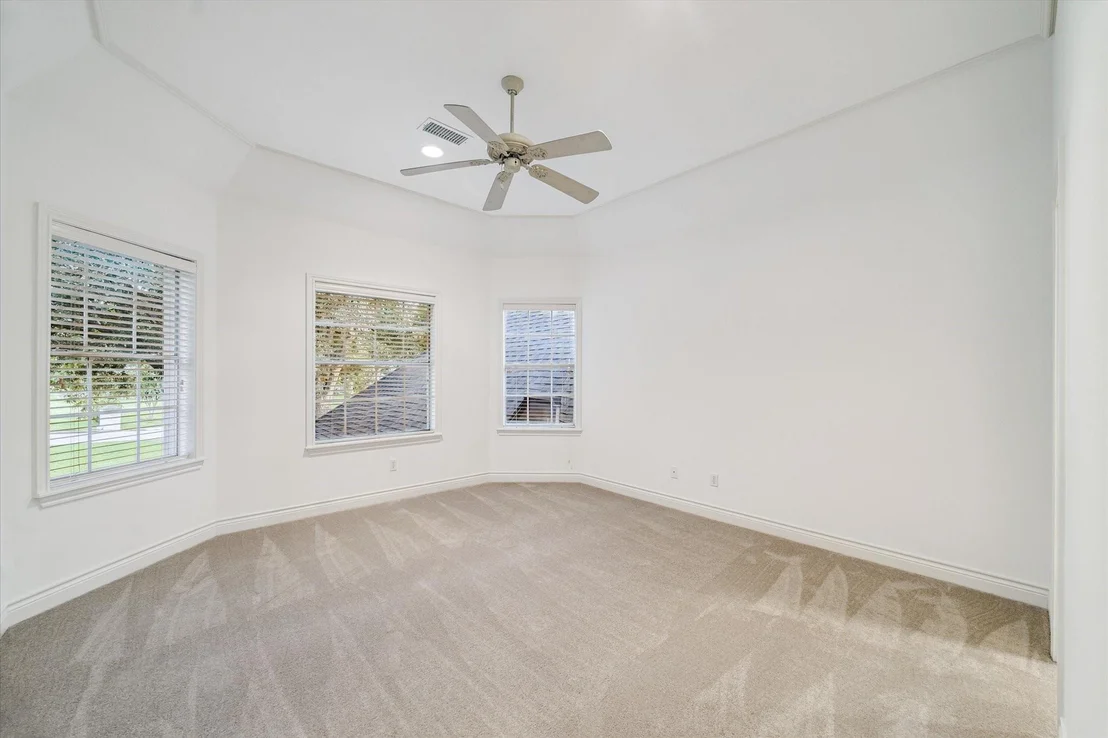 Photo of 115 Lake Estates Drive