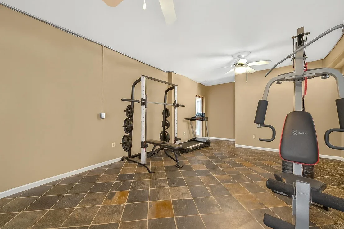 Photo of 2242 Marina Way
