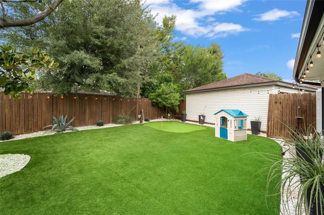 Photo of 10622 Riverview Drive