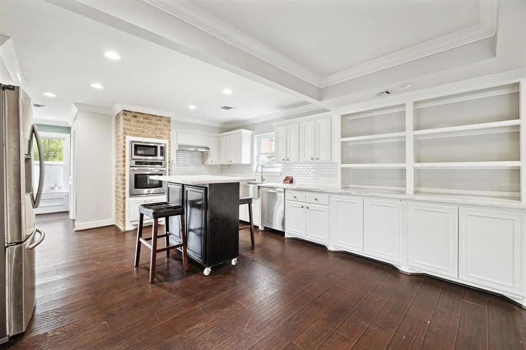 Photo of 10811 Cranbrook Road