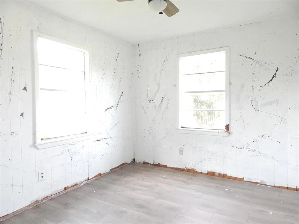 Photo of 10 E Watson Street
