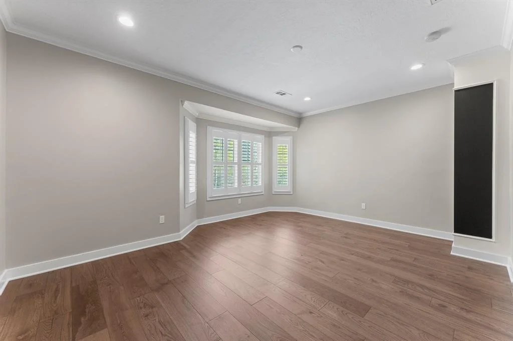 Photo of 184 W Shadowpoint Circle