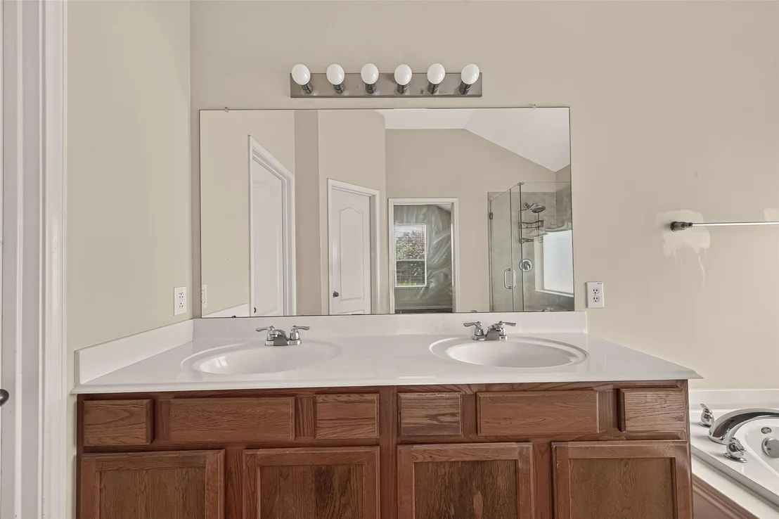 Photo of 1618 Eberhart Star Court