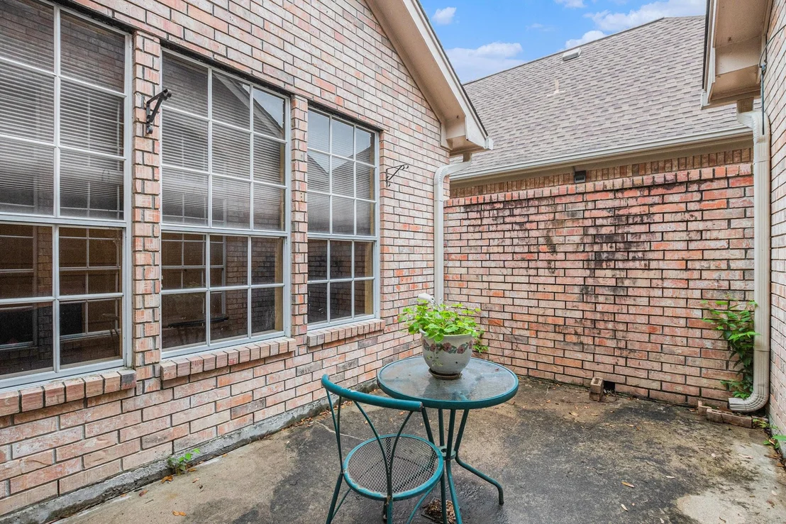 Photo of 4069 Heathersage Drive