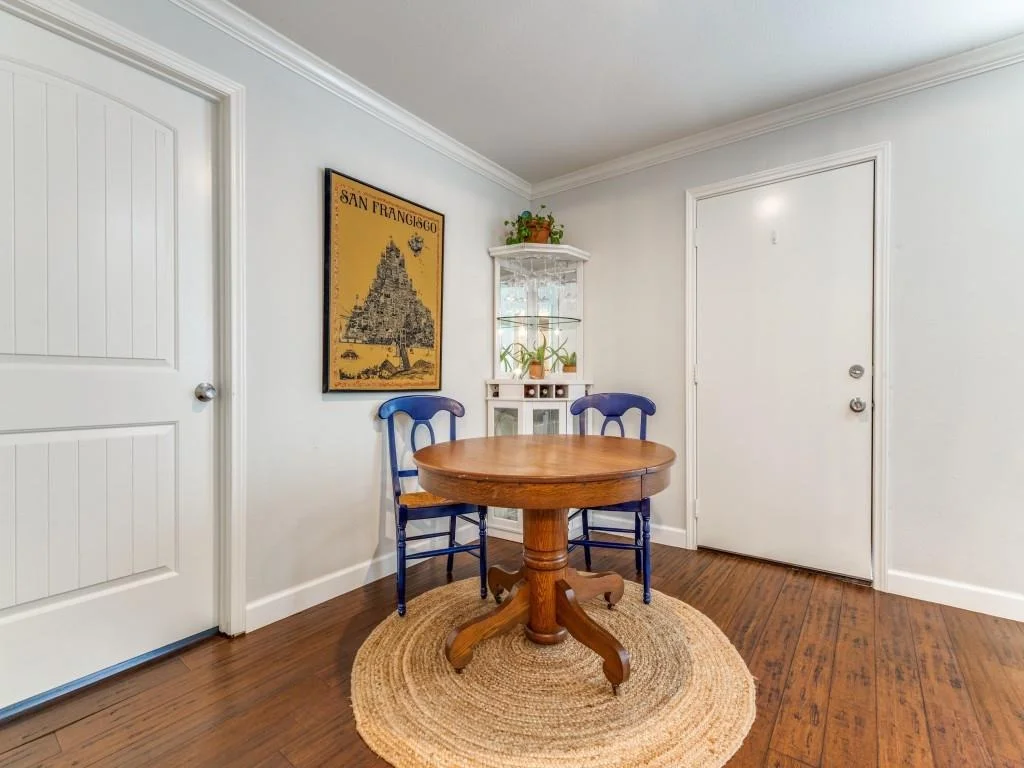 Photo of 5110 Cochran Street