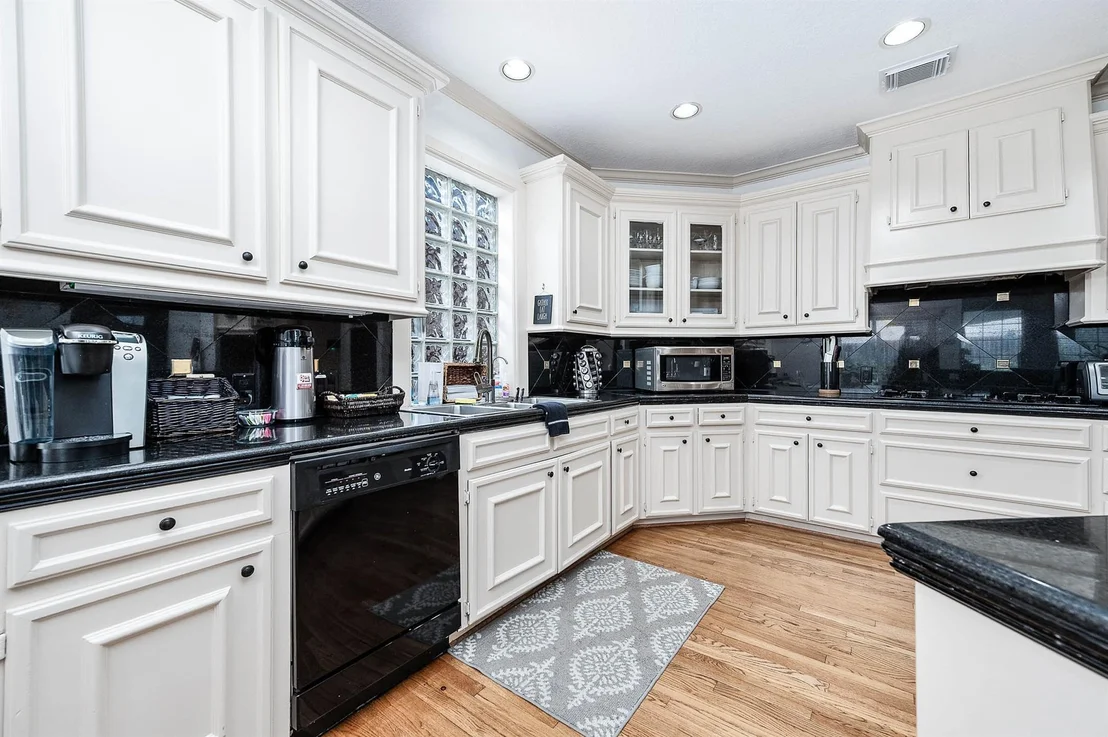 Photo of 7110 Gary Street