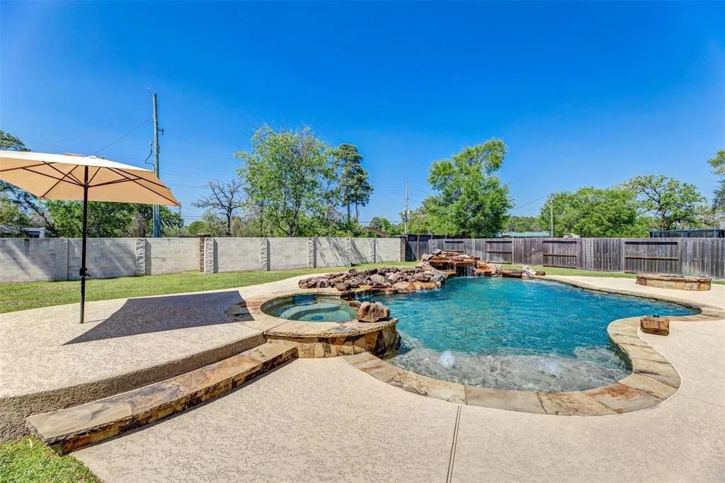 Photo of 13806 Lake Port
