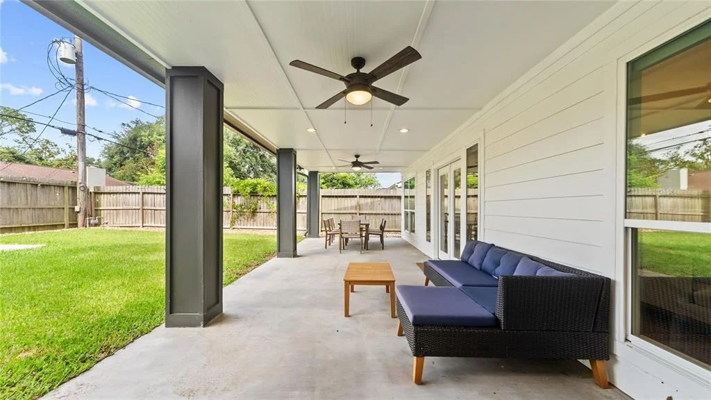 Photo of 5939 Bankside Drive
