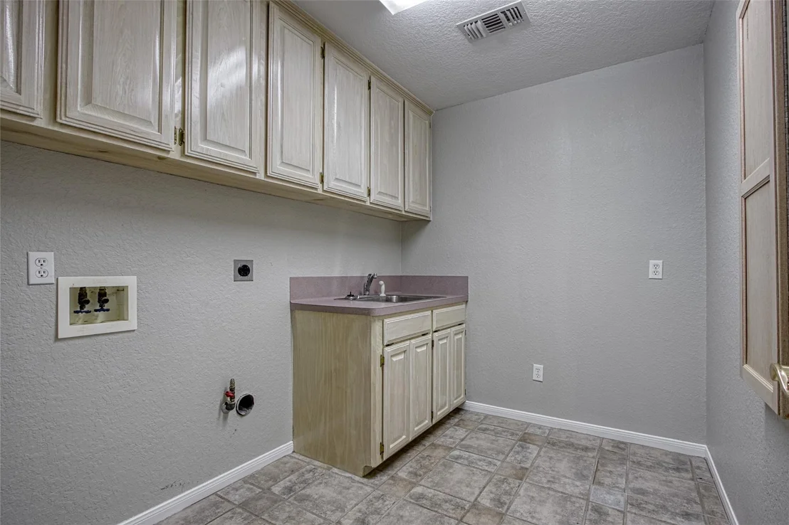 Photo of 9 N Cay Court