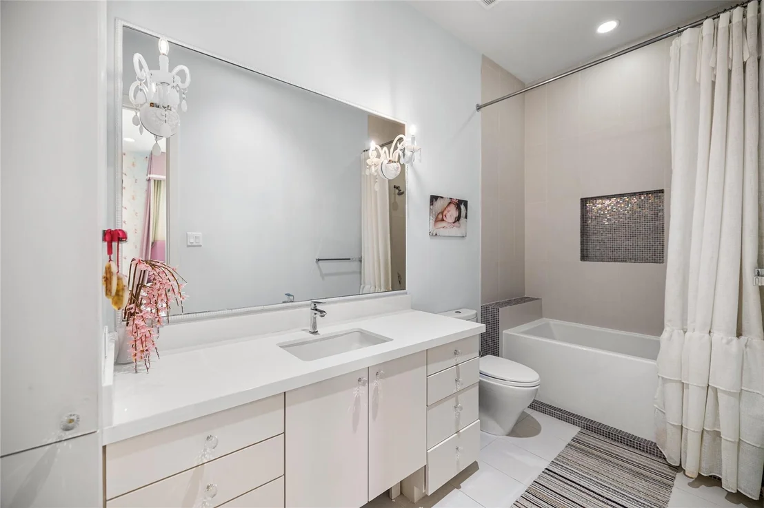 Photo of 2608 Barbara Lane