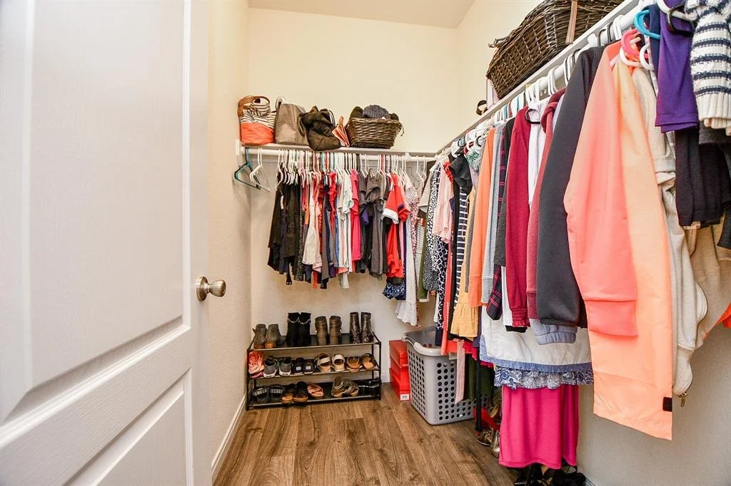 Photo of 6839 Knoll Spring Way