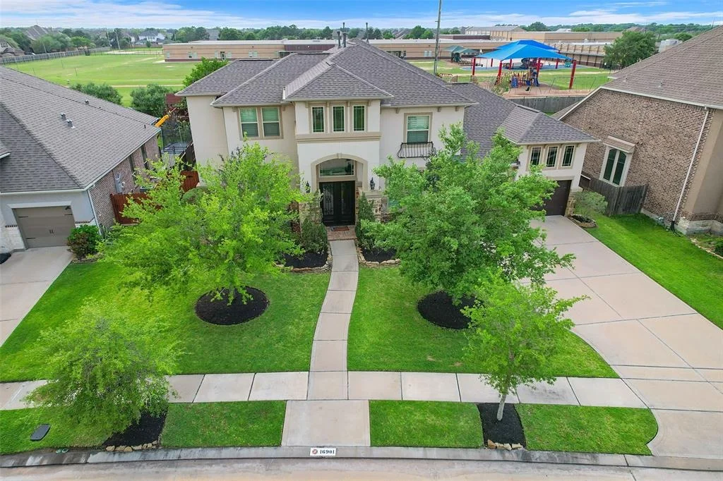 Photo of 16901 W Caramel Apple Trail