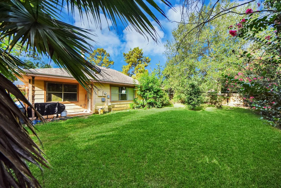 Photo of 22122 Breezy Hill Drive