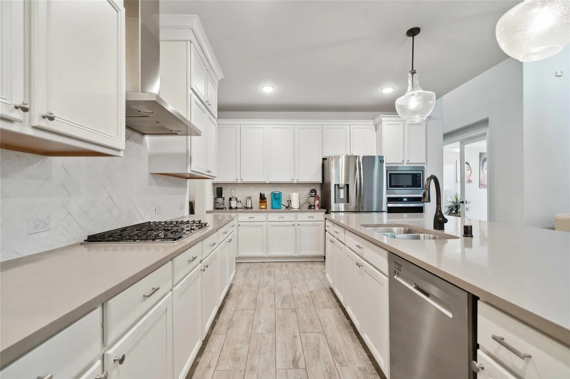 Photo of 17464 Chestnut Cove Drive