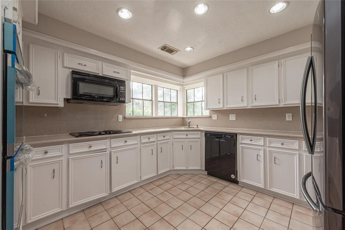 Photo of 8019 Beaufort Drive
