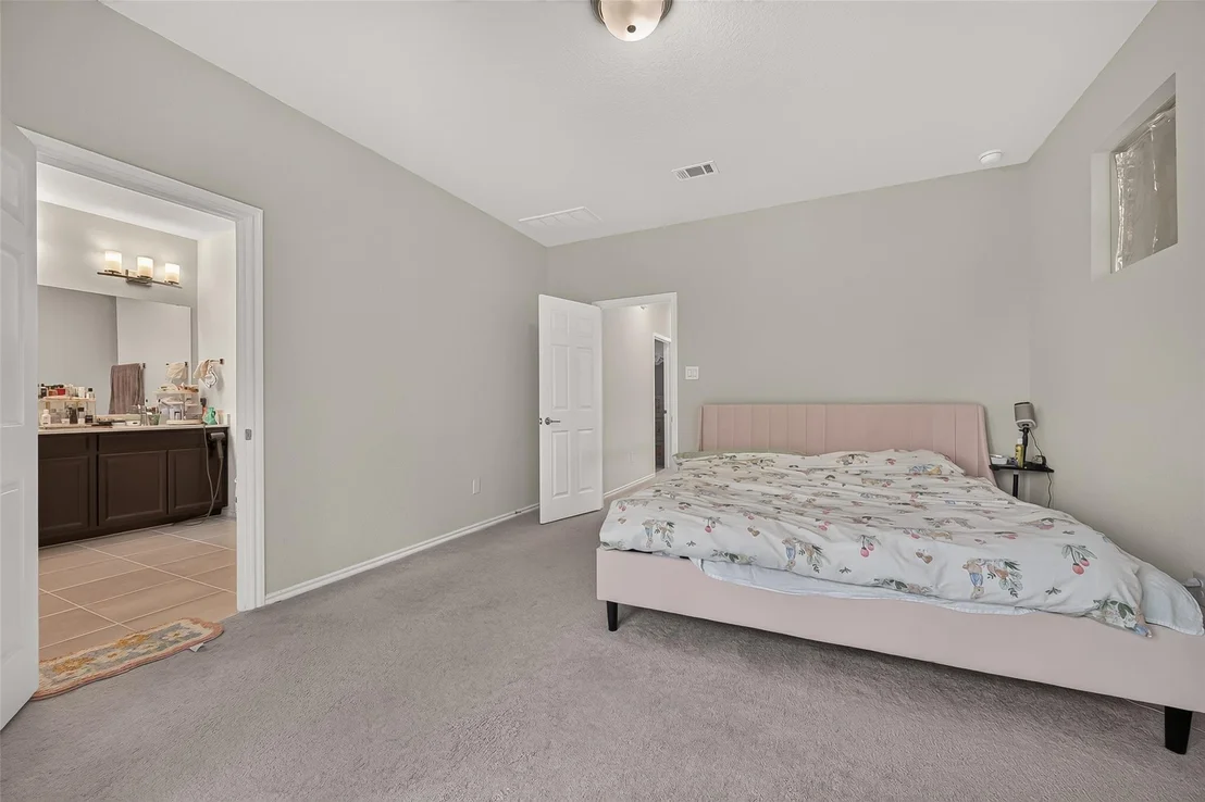 Photo of 8659 Cedardale Park Drive