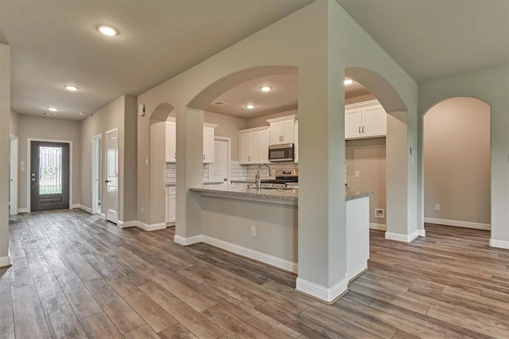 Photo of 10477 Valley Drive N