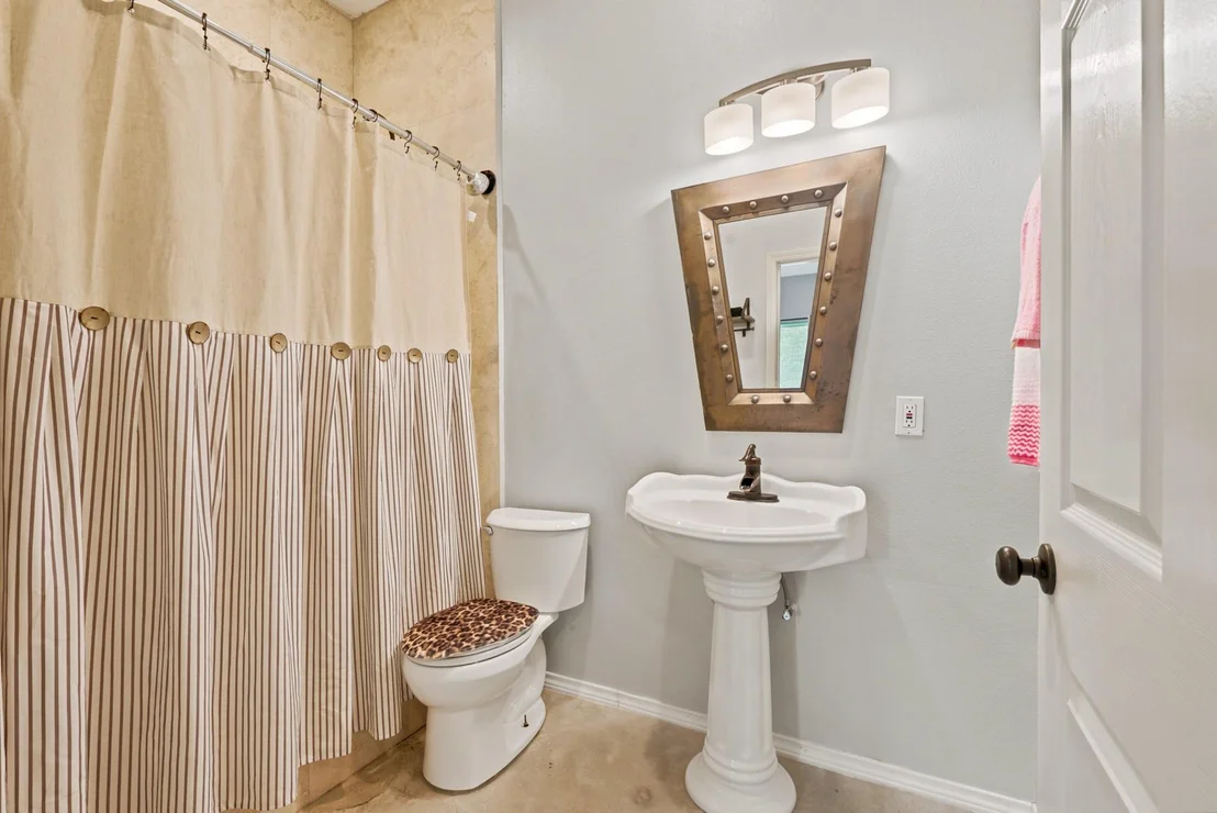 Photo of 39595 Bosque Road