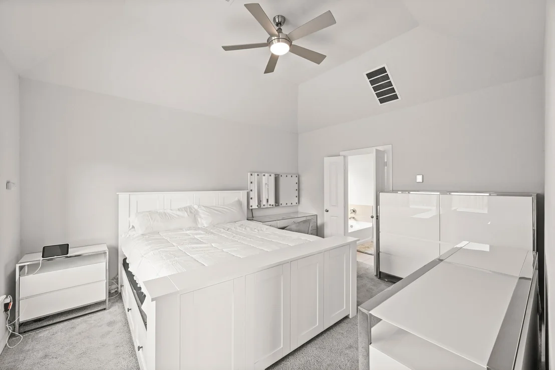 Photo of 5010 Chestnut Orchard Drive