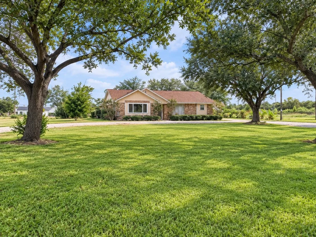 Photo of 1103 County Road 281