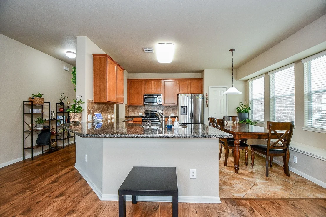 Photo of 5607 Gemstone Park Road
