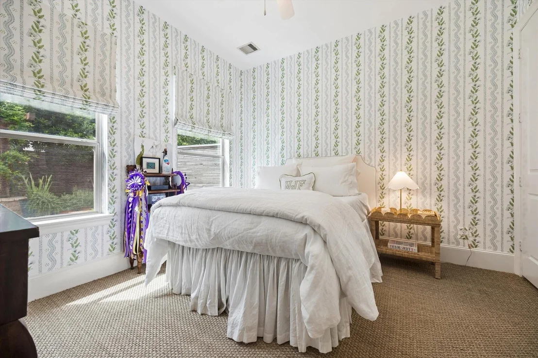Photo of 6151 Chevy Chase Drive