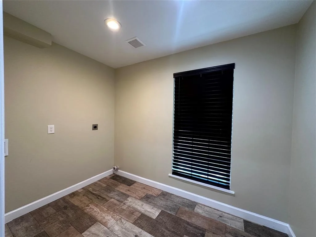 Photo of 10243 Ella Falls Boulevard