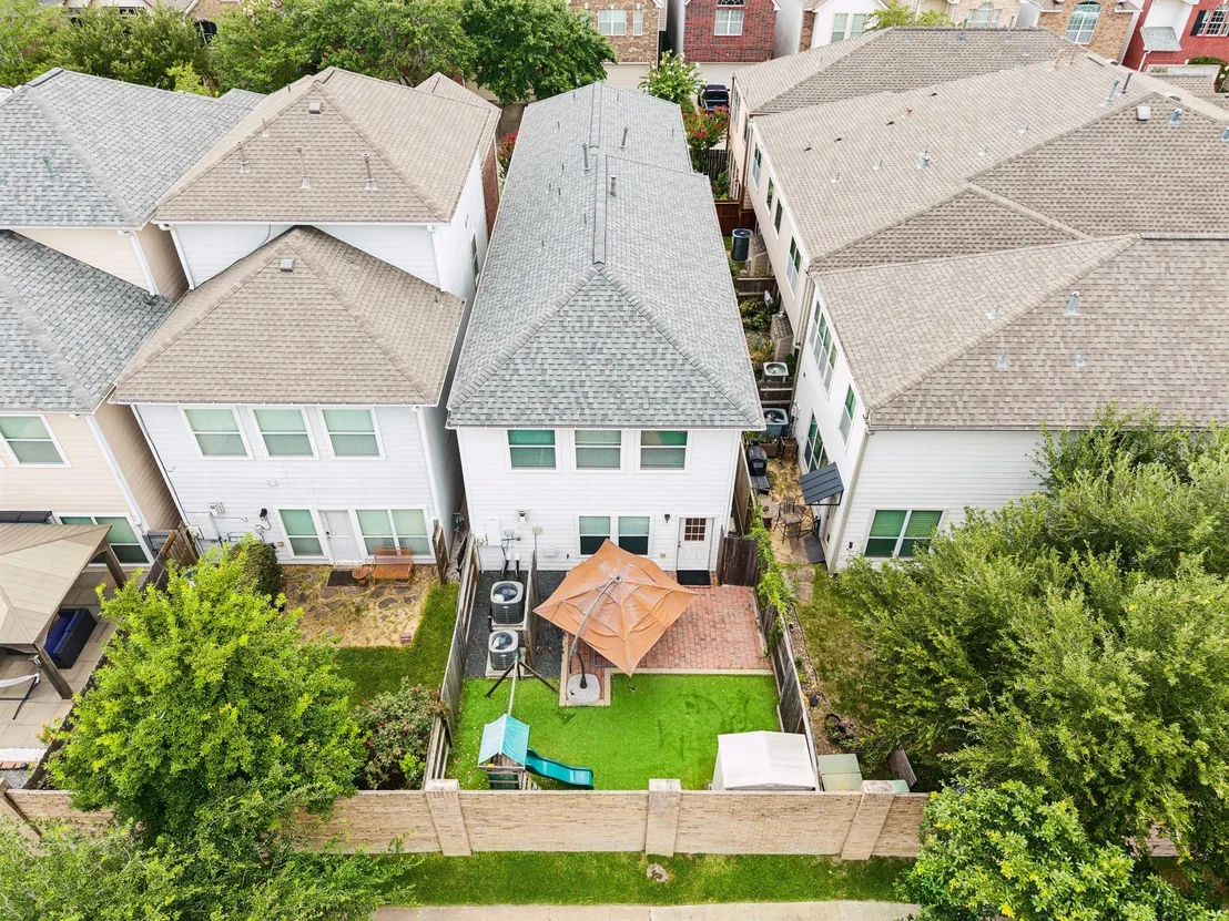 Photo of 1334 Ella Place