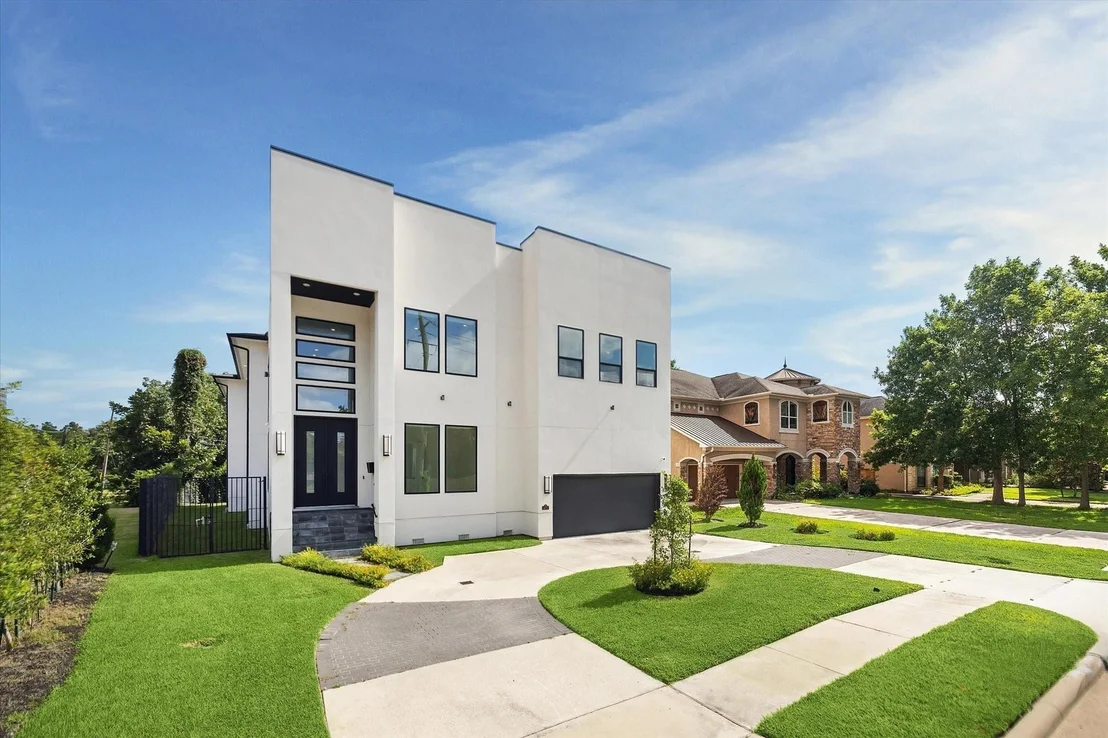 Photo of 4670 Cedar Street