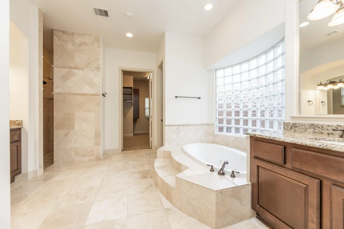 Photo of 13803 Oak Fair Bend